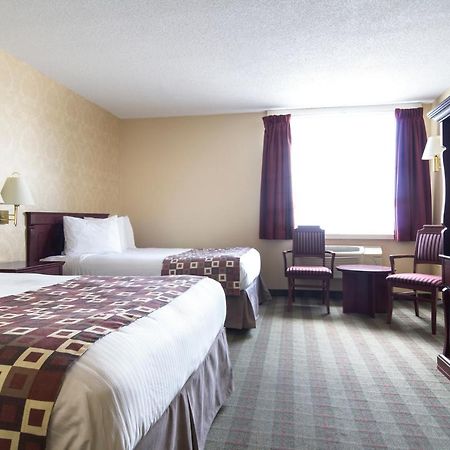 Albatross Hotel Gander Ngoại thất bức ảnh