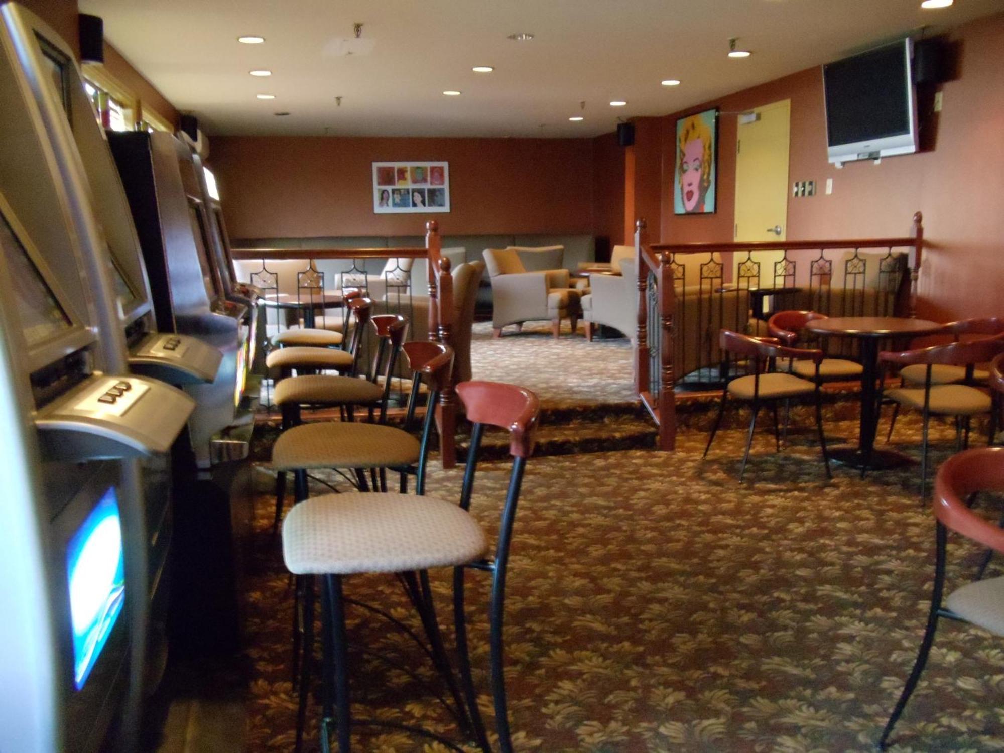 Albatross Hotel Gander Ngoại thất bức ảnh