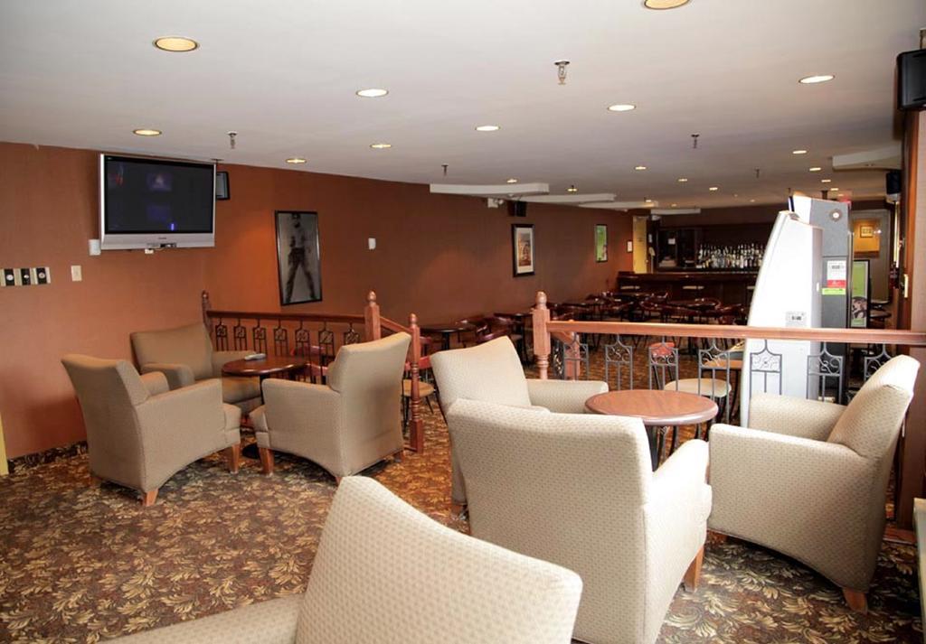 Albatross Hotel Gander Ngoại thất bức ảnh